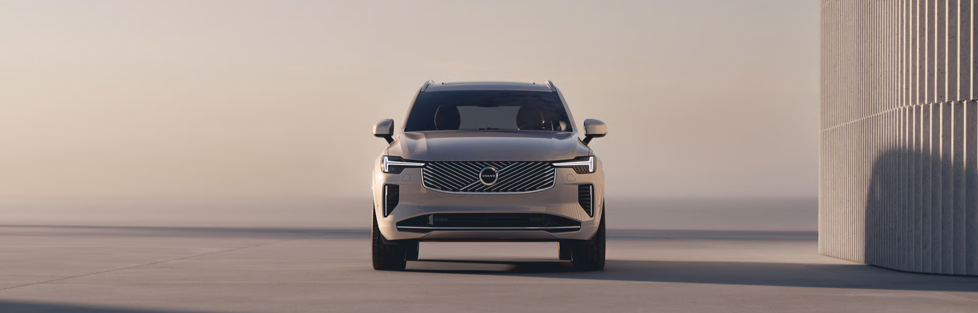 2026 Volvo XC90 plug-in hybrid